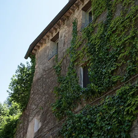 Bed & Breakfast La Vecchia Scuola Stifone